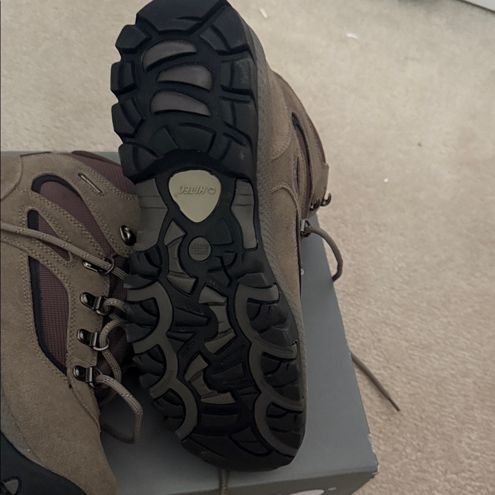Hi-Tec Taupe and Brown Hiking Boots - Picture 4 of 6